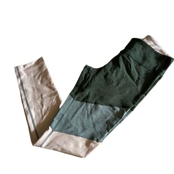 OUTDOOR VOICES ATHLETIC LEGGING - Picture 1 of 5